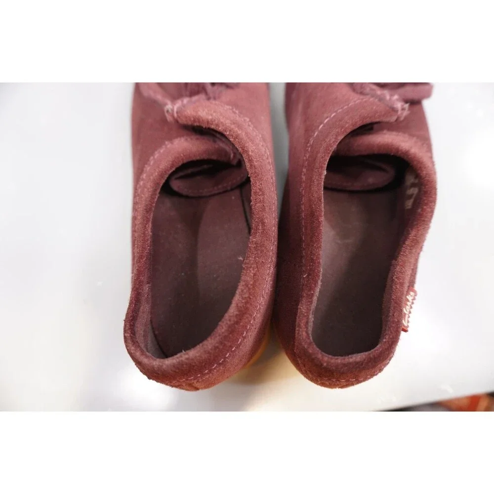 Clarks Originals Wallabee Women's Size 8.5M Deep Red Suede Moc